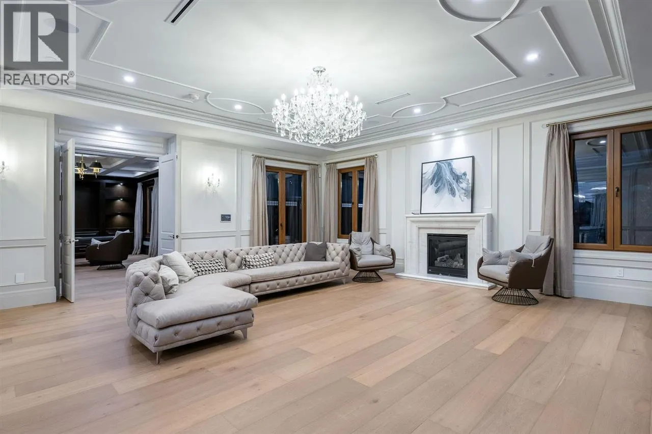 925 FAIRMILE ROAD