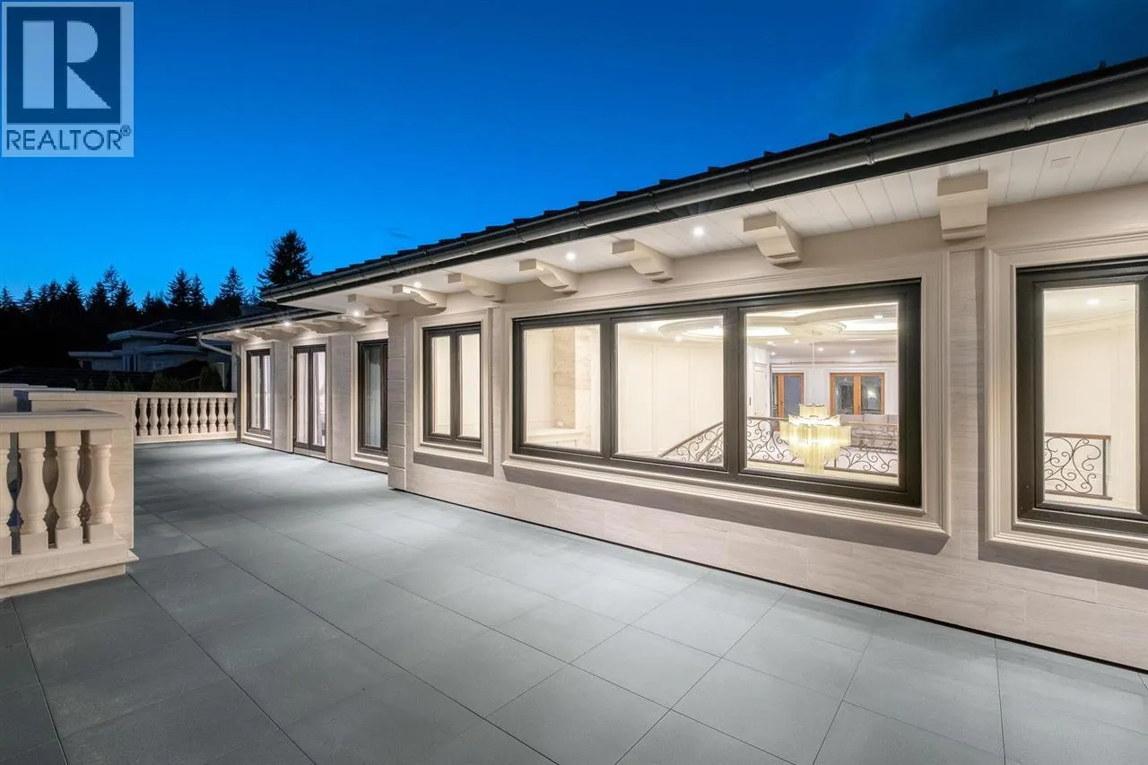 925 FAIRMILE ROAD
