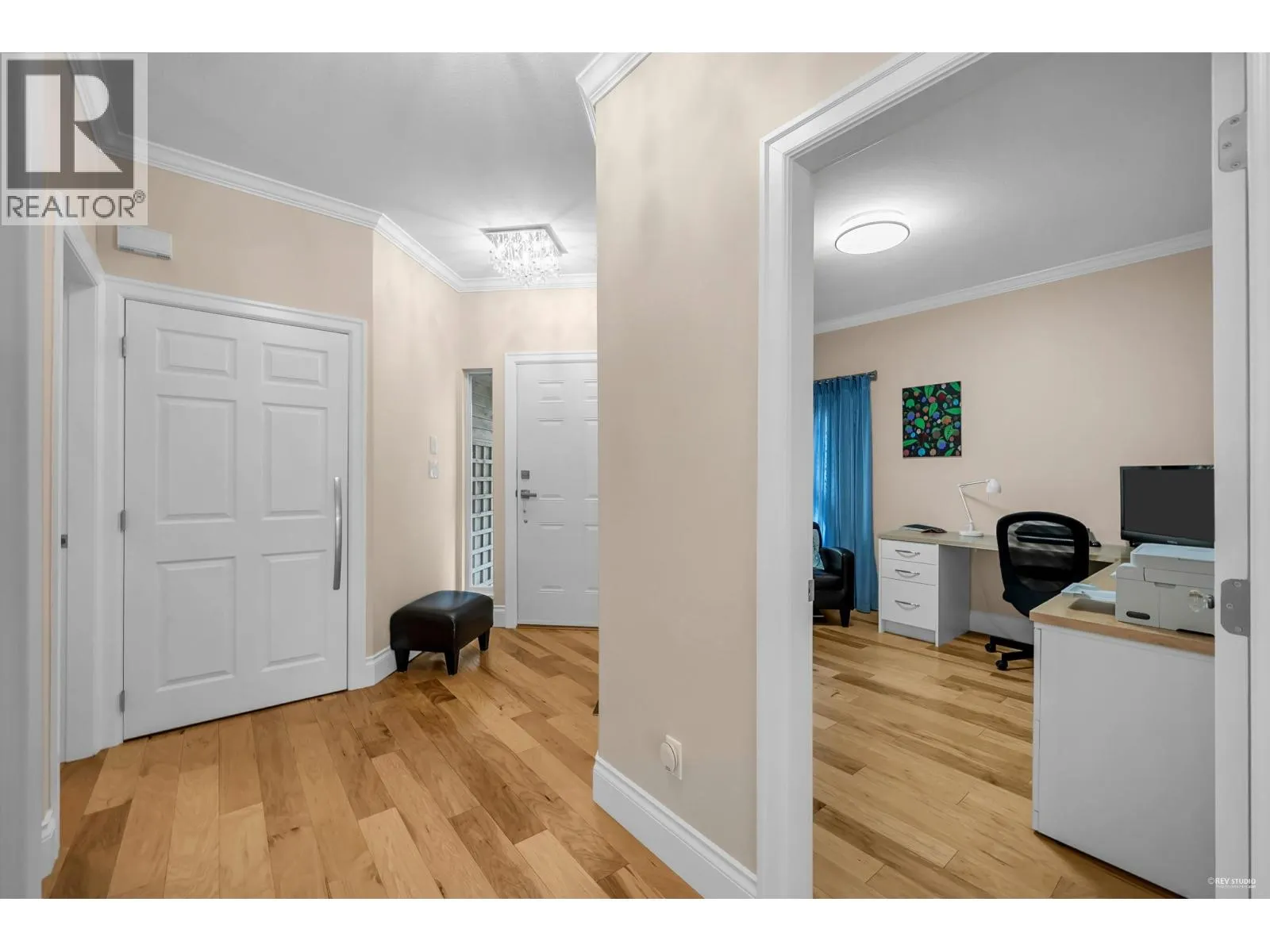 87 2979 PANORAMA DRIVE