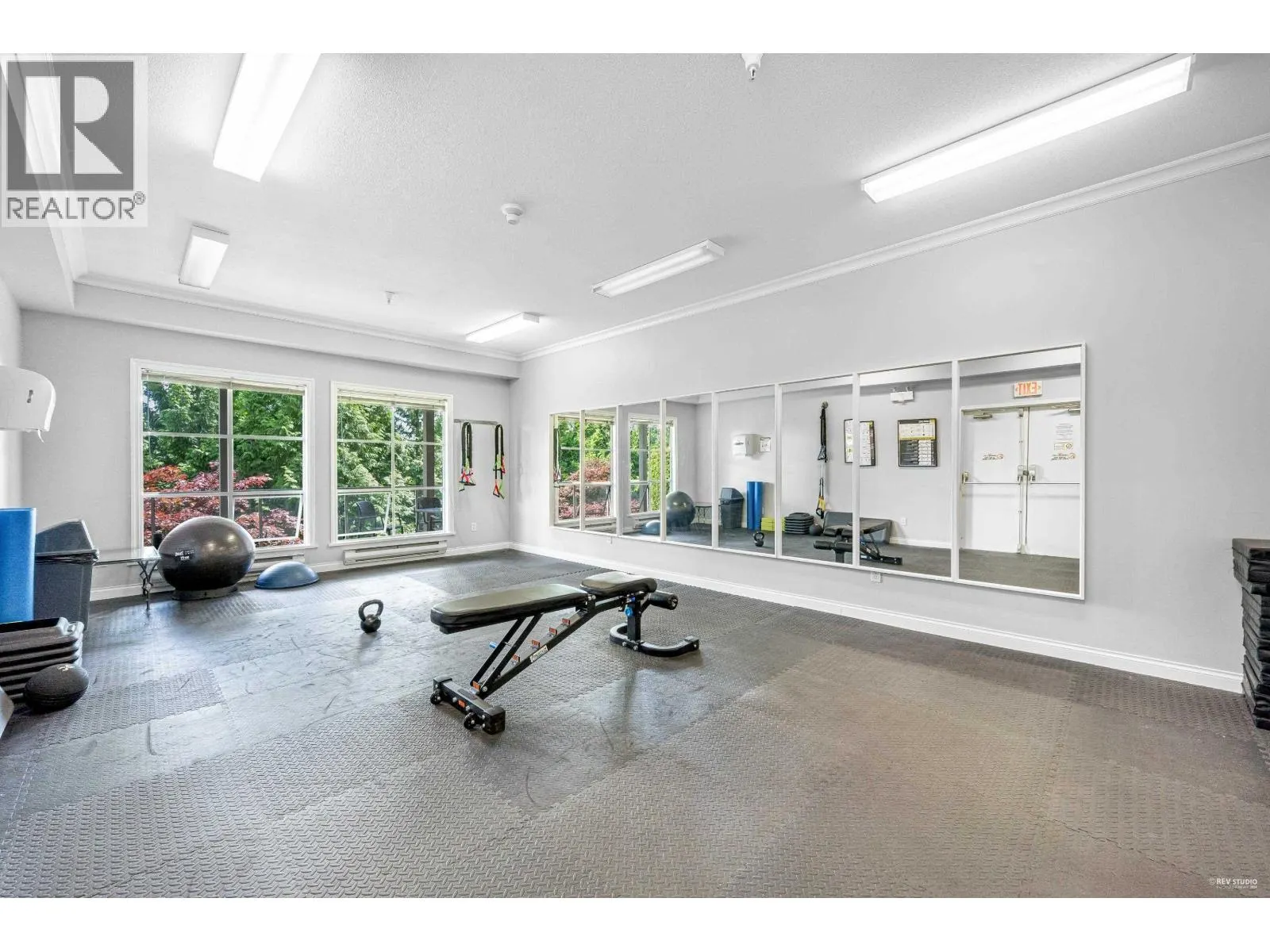 87 2979 PANORAMA DRIVE