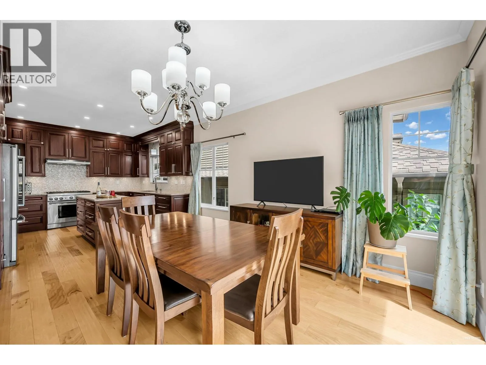 87 2979 PANORAMA DRIVE