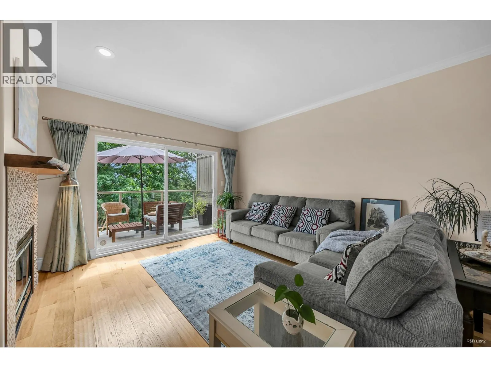 87 2979 PANORAMA DRIVE