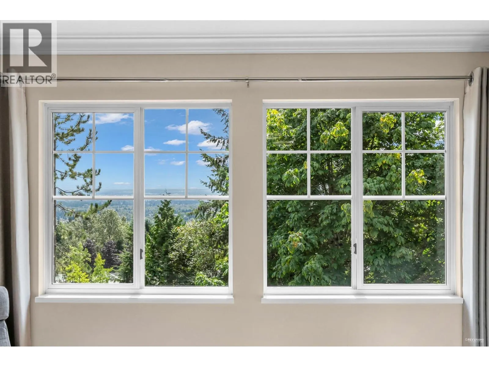 87 2979 PANORAMA DRIVE