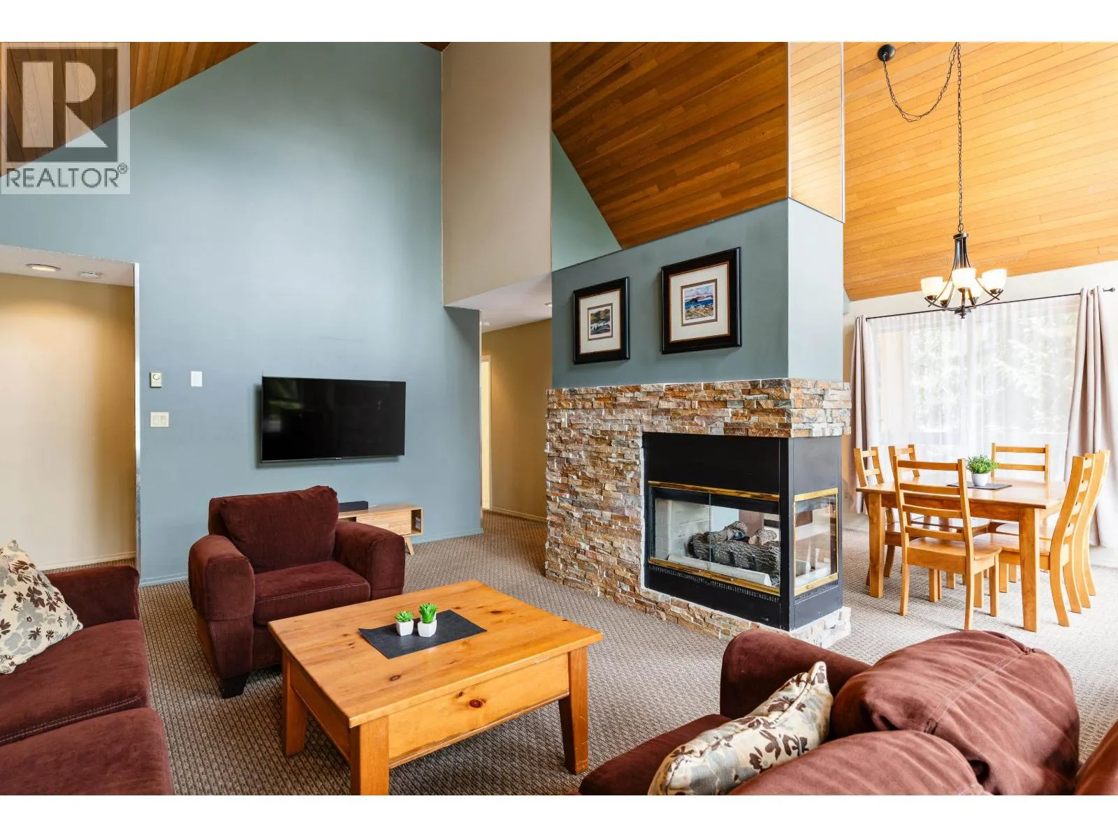 208 4865 PAINTED CLIFF ROAD