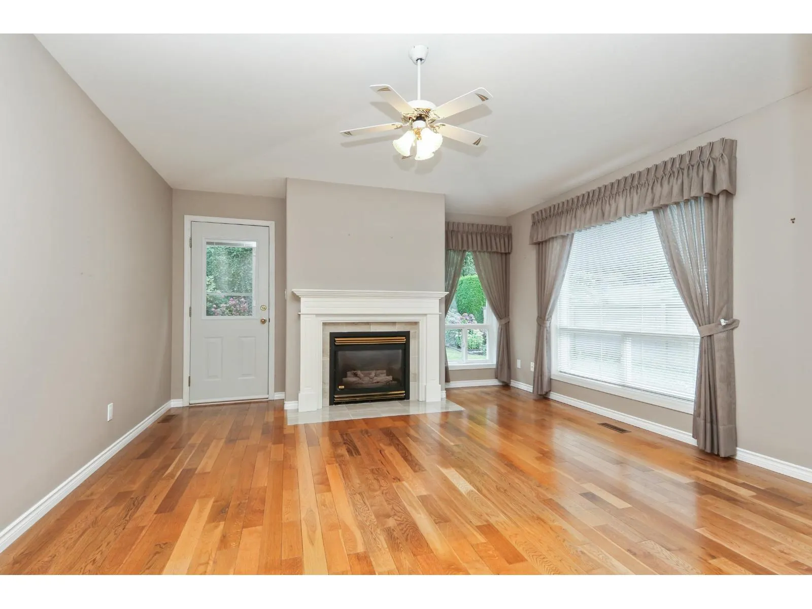 197 6001 PROMONTORY ROAD|Sardis South