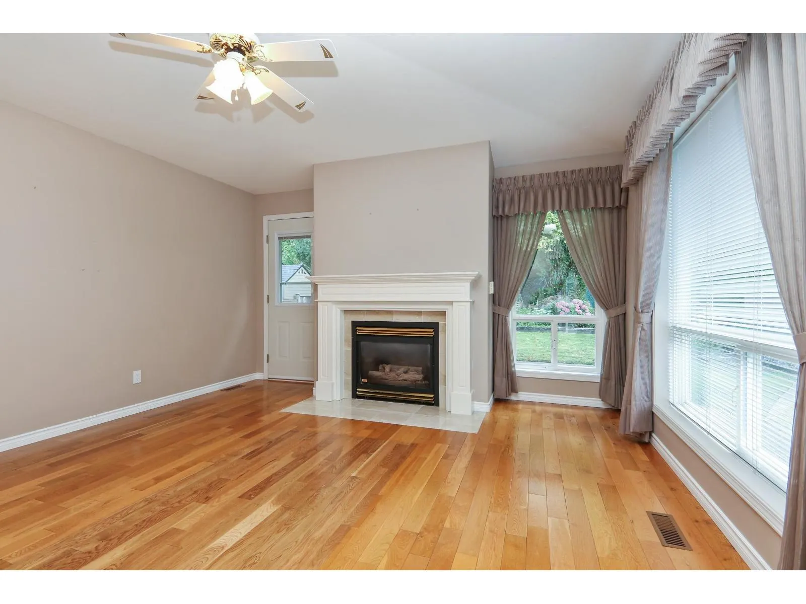 197 6001 PROMONTORY ROAD|Sardis South