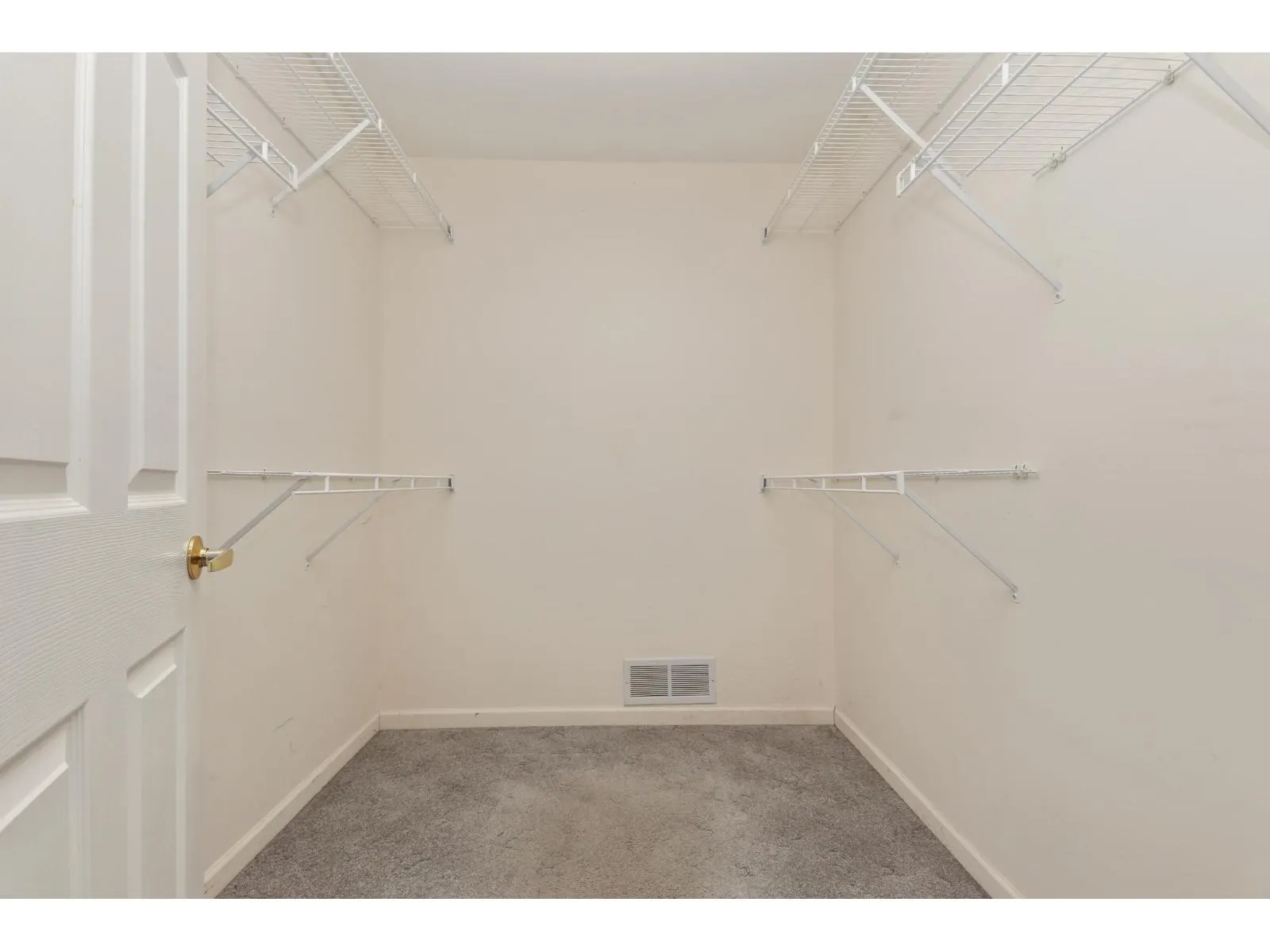 197 6001 PROMONTORY ROAD|Sardis South
