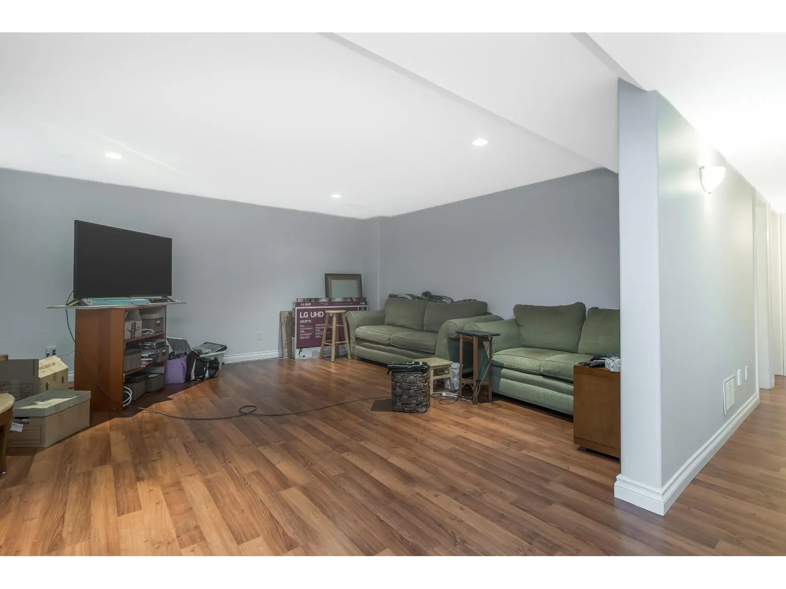 19088 68A AVENUE