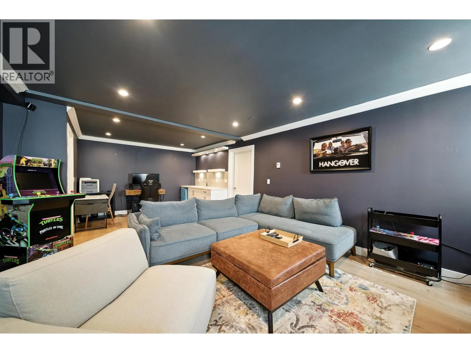 870 BROWNING PLACE