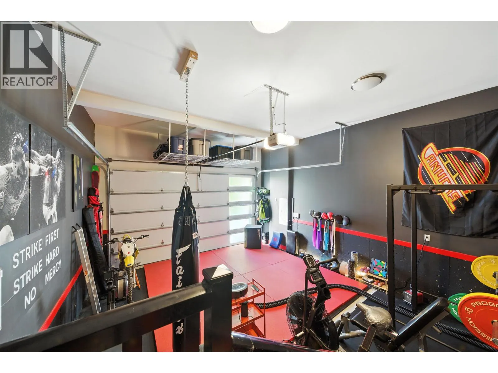 870 BROWNING PLACE