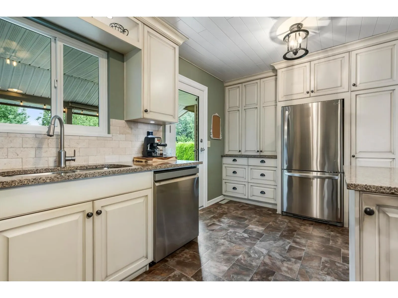 6481 WILTSHIRE STREET|Sardis South