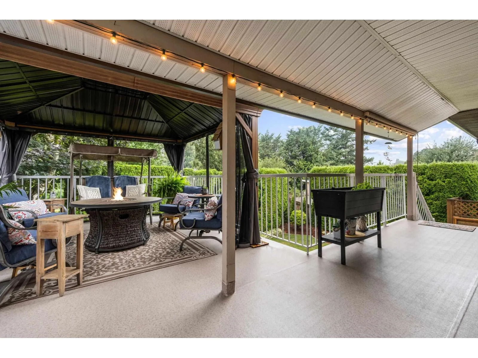 6481 WILTSHIRE STREET|Sardis South