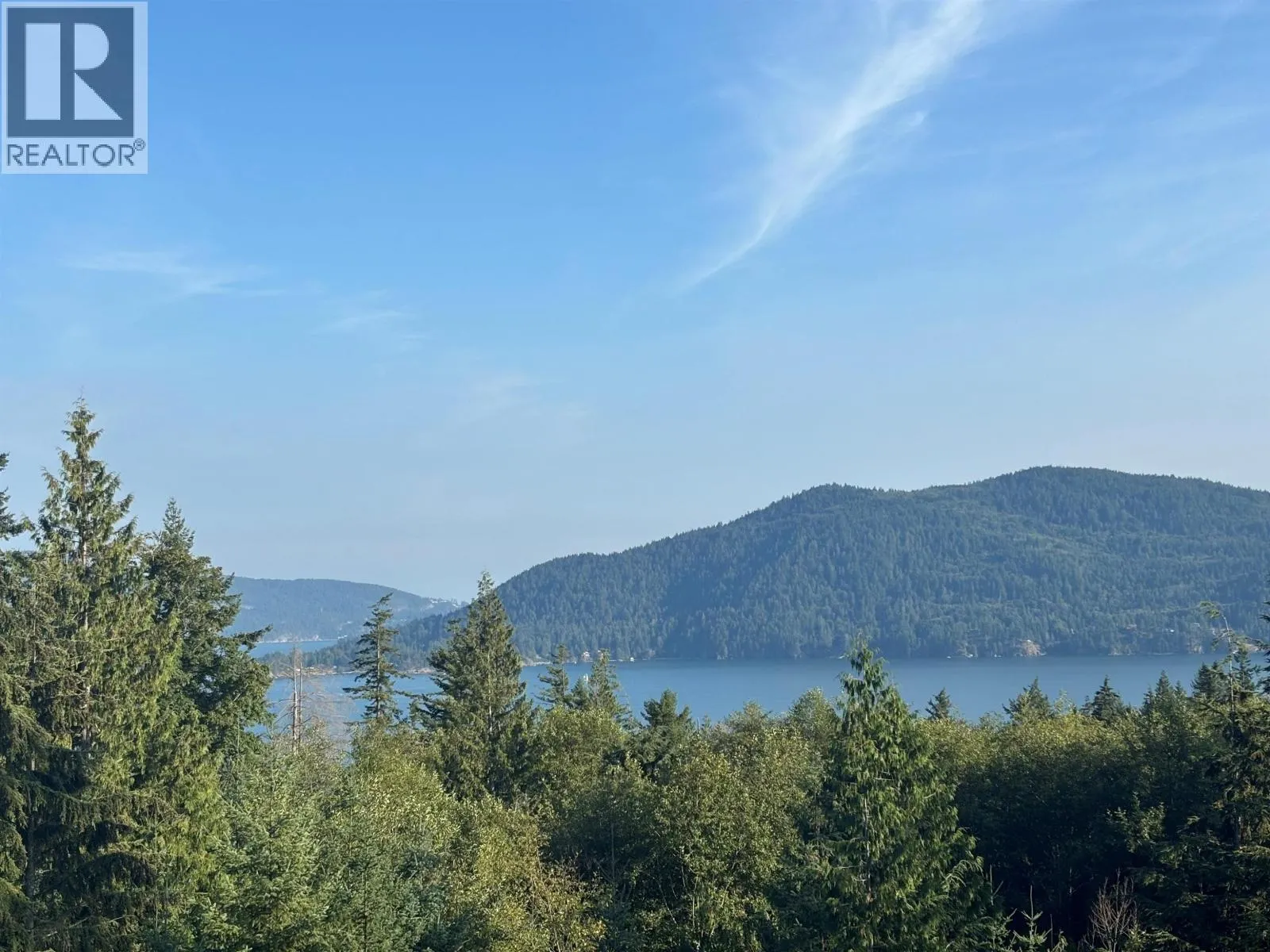 LOT 44 FIRCOM PLATEAU