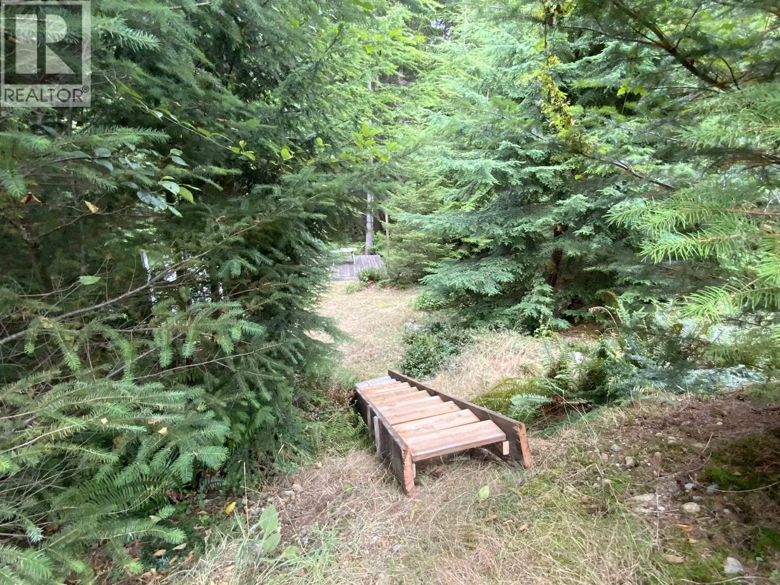 LOT 44 FIRCOM PLATEAU