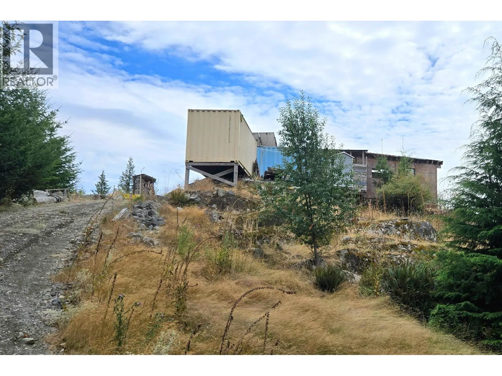 LOT 44 FIRCOM PLATEAU