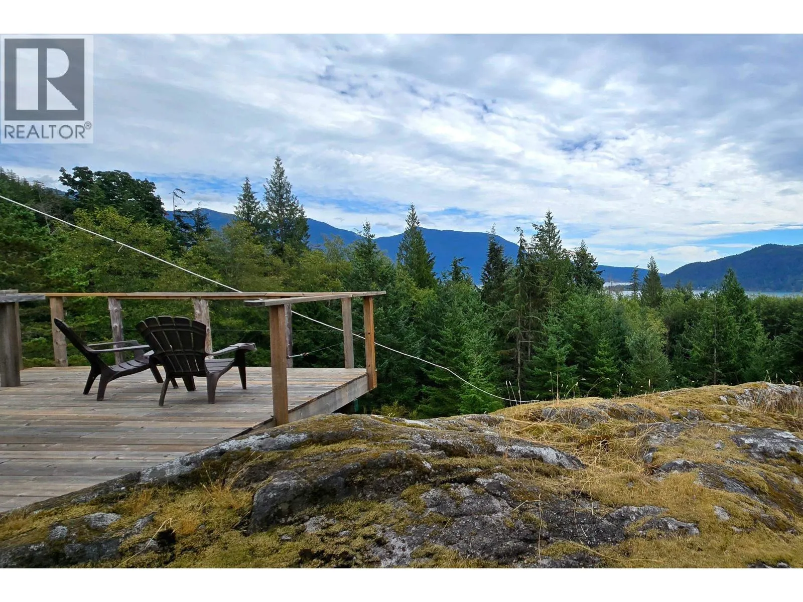 LOT 44 FIRCOM PLATEAU