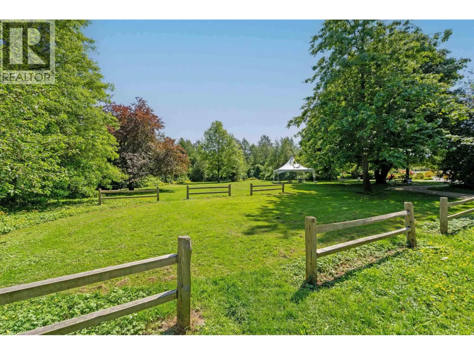 210 9333 ALBERTA ROAD