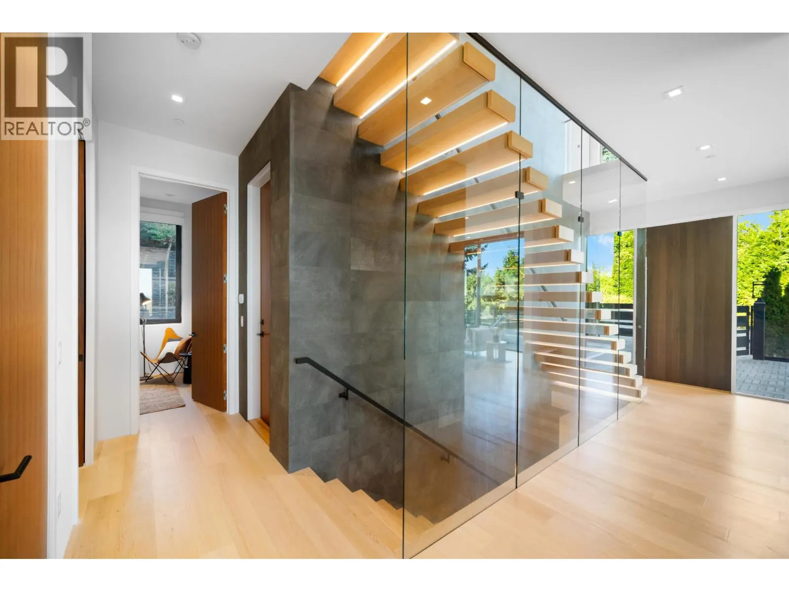 1510 CAMELOT ROAD
