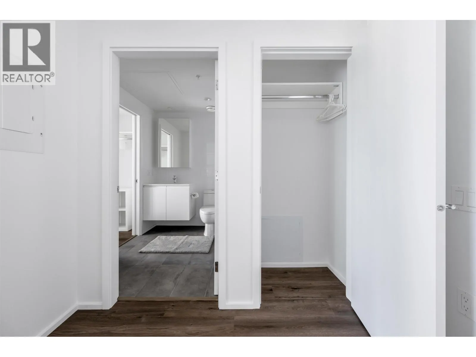 1203 3888 EVERGREEN PLACE