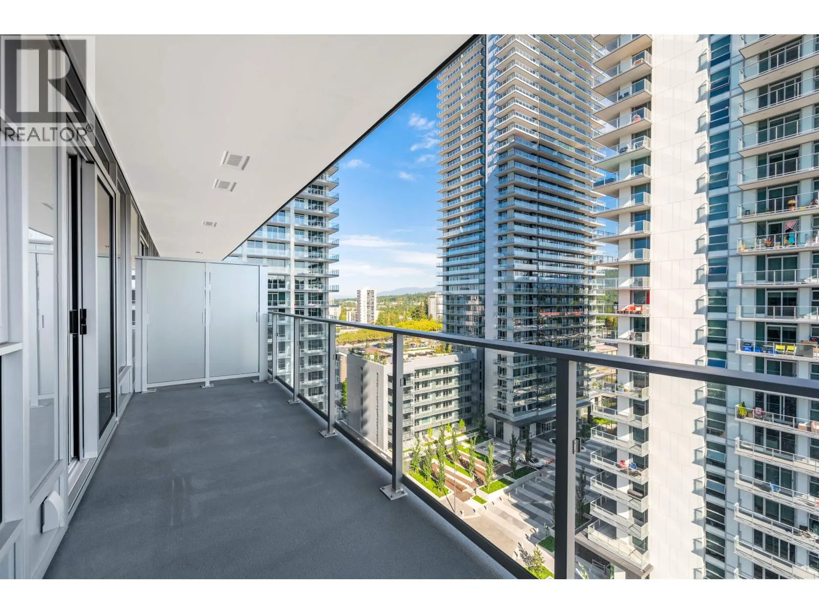 1203 3888 EVERGREEN PLACE