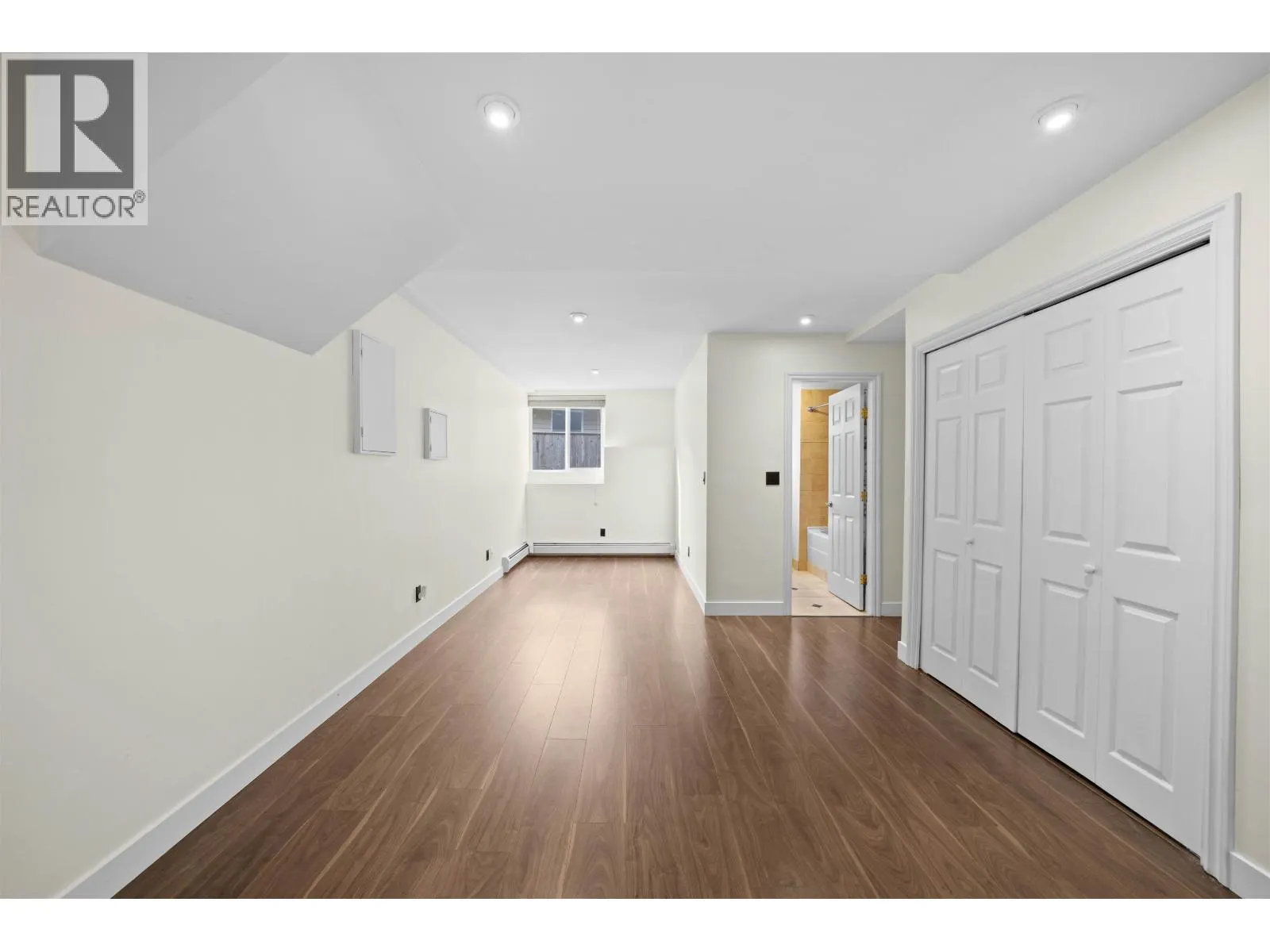 163 WOODLAND DRIVE