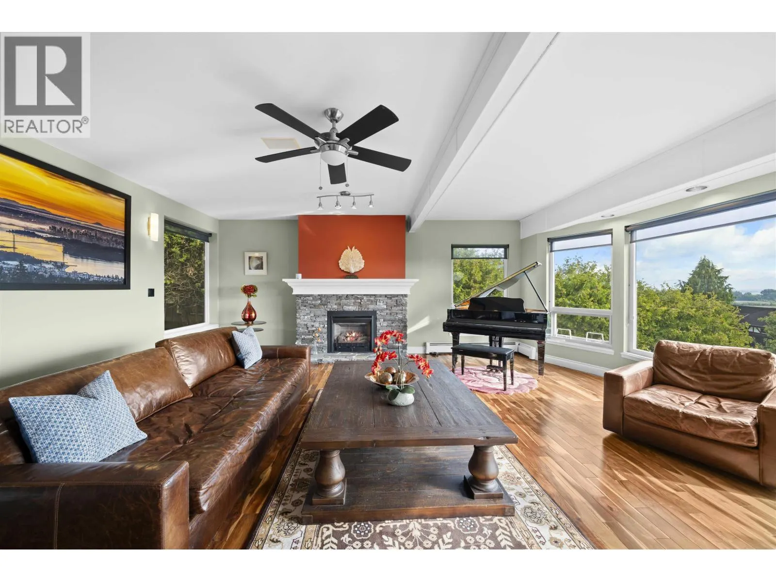 163 WOODLAND DRIVE