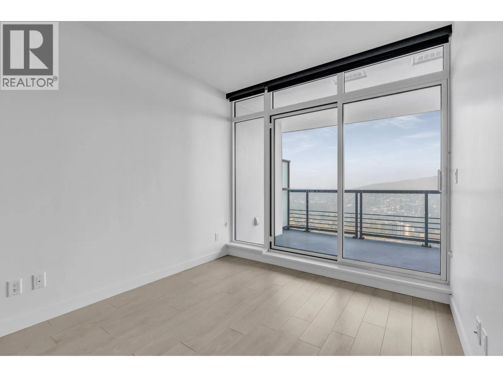 4601 4730 LOUGHEED HIGHWAY