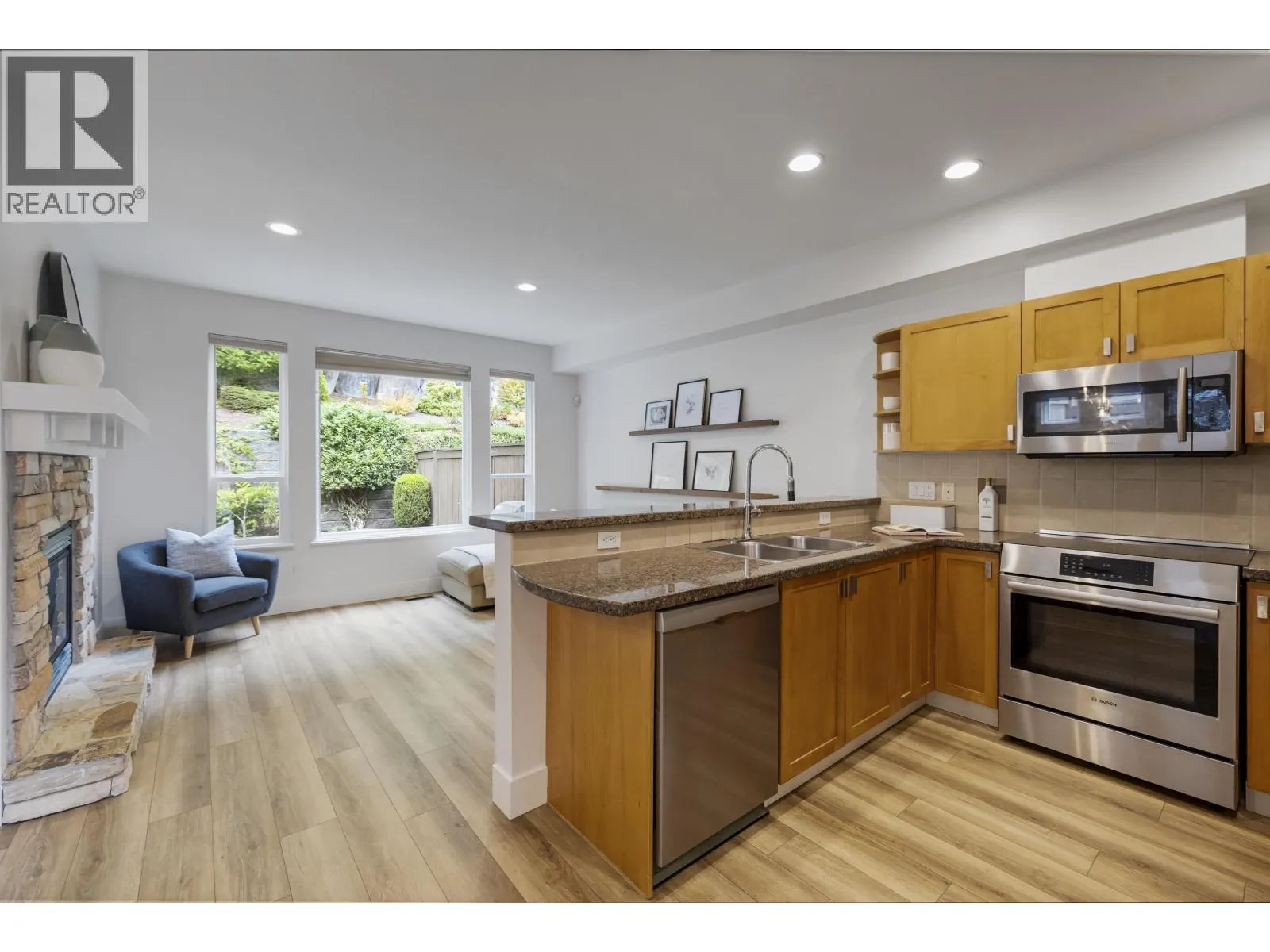 23 HICKORY DRIVE