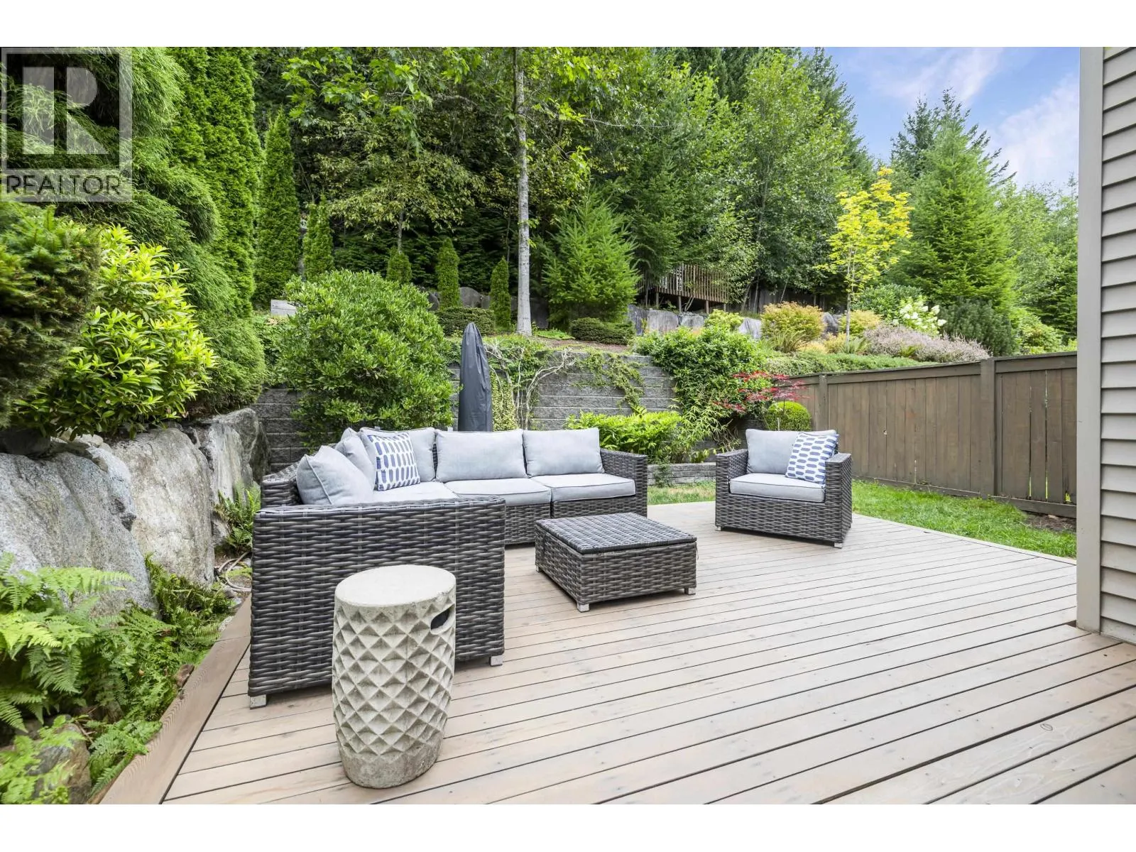 23 HICKORY DRIVE