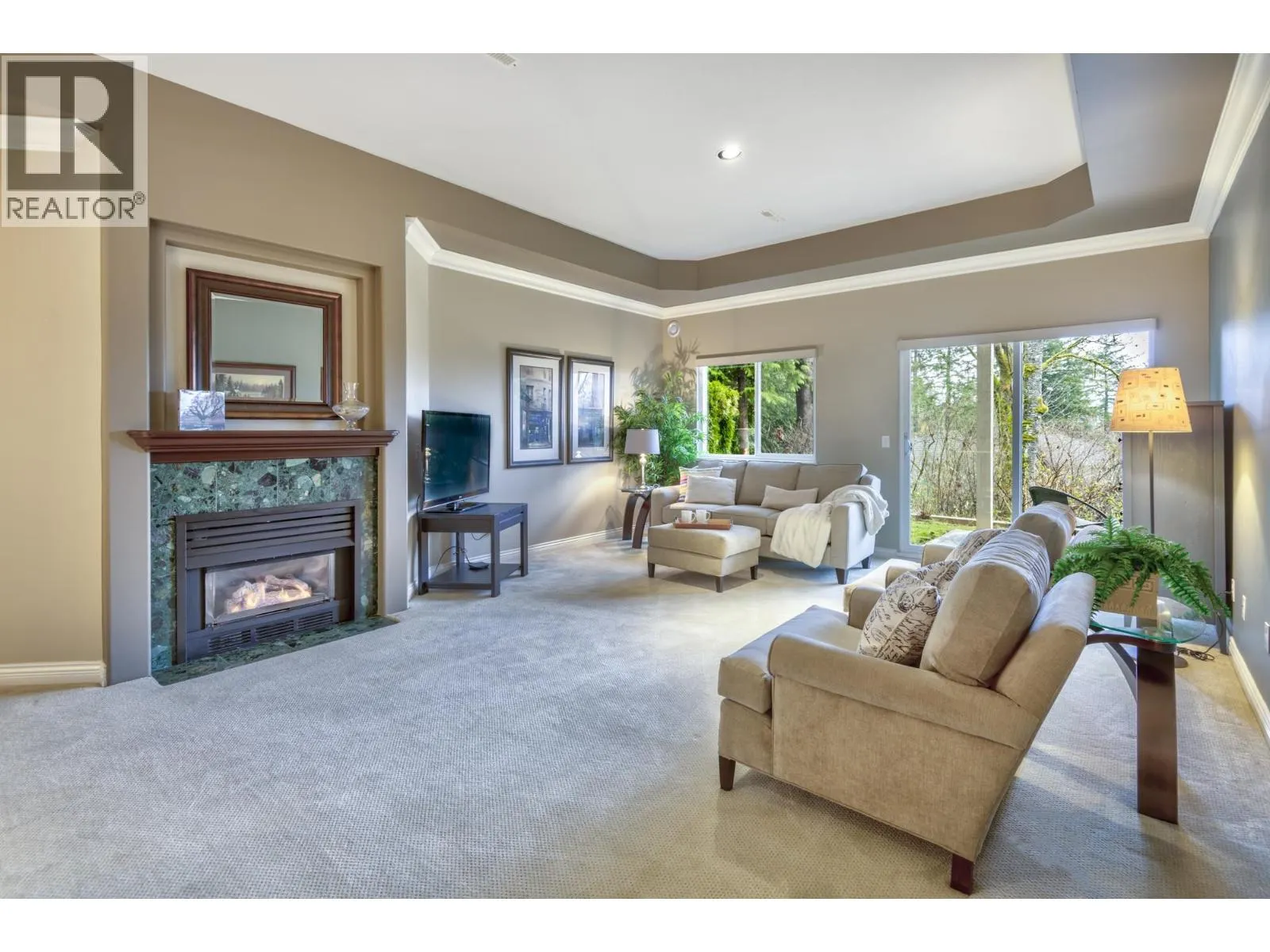 171 101 PARKSIDE DRIVE