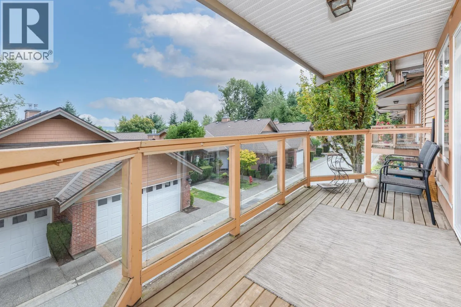 34 5201 OAKMOUNT CRESCENT