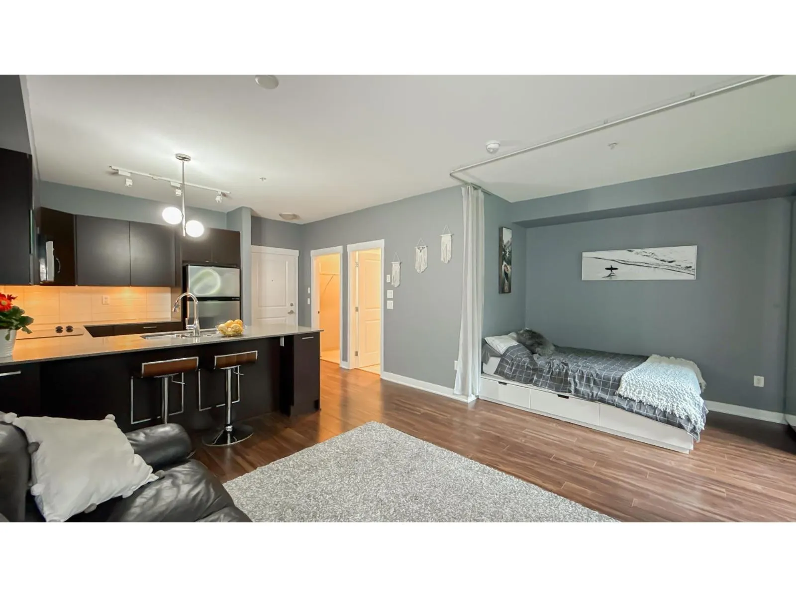 112 13321 102 A AVENUE
