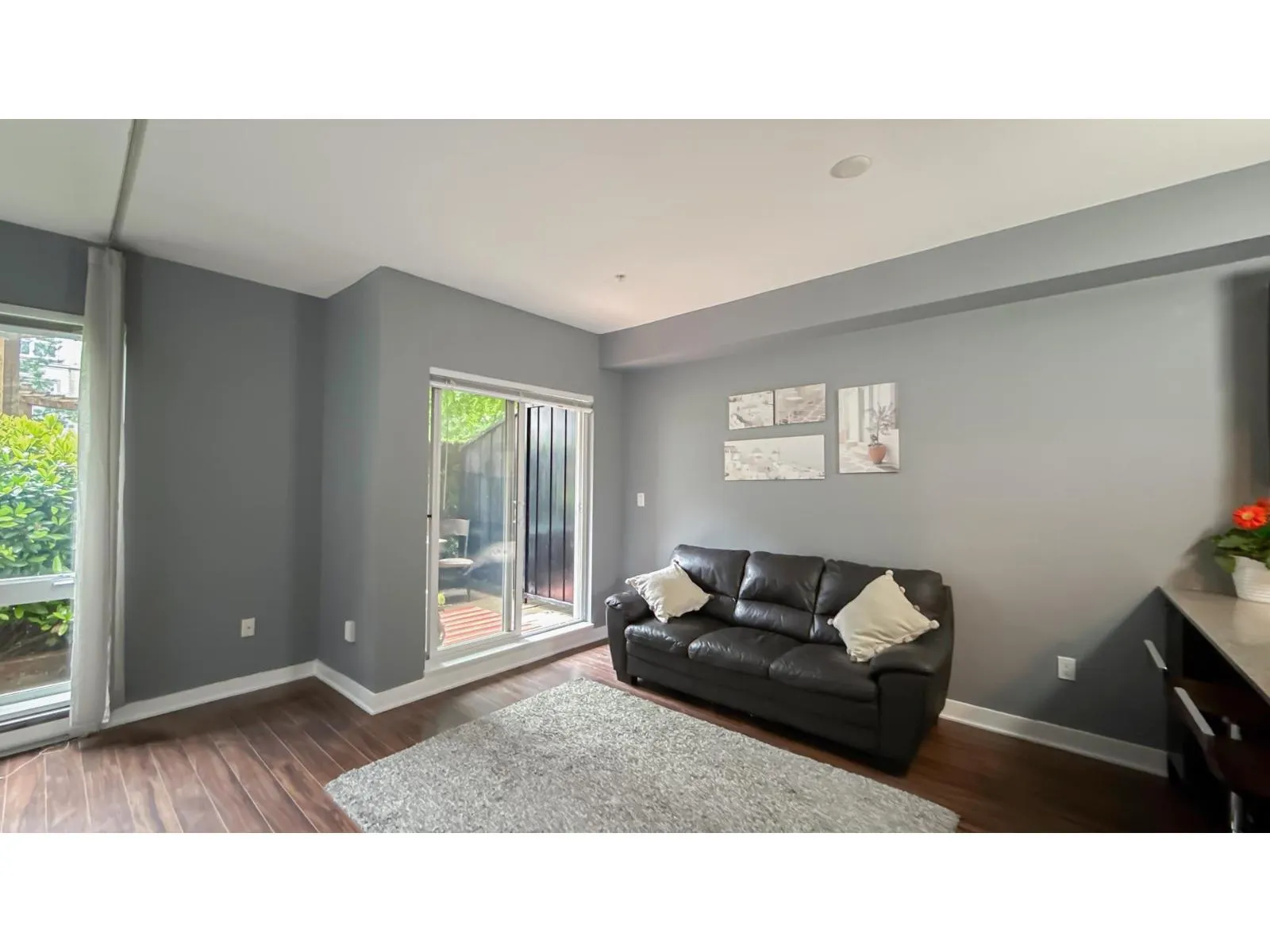 112 13321 102 A AVENUE