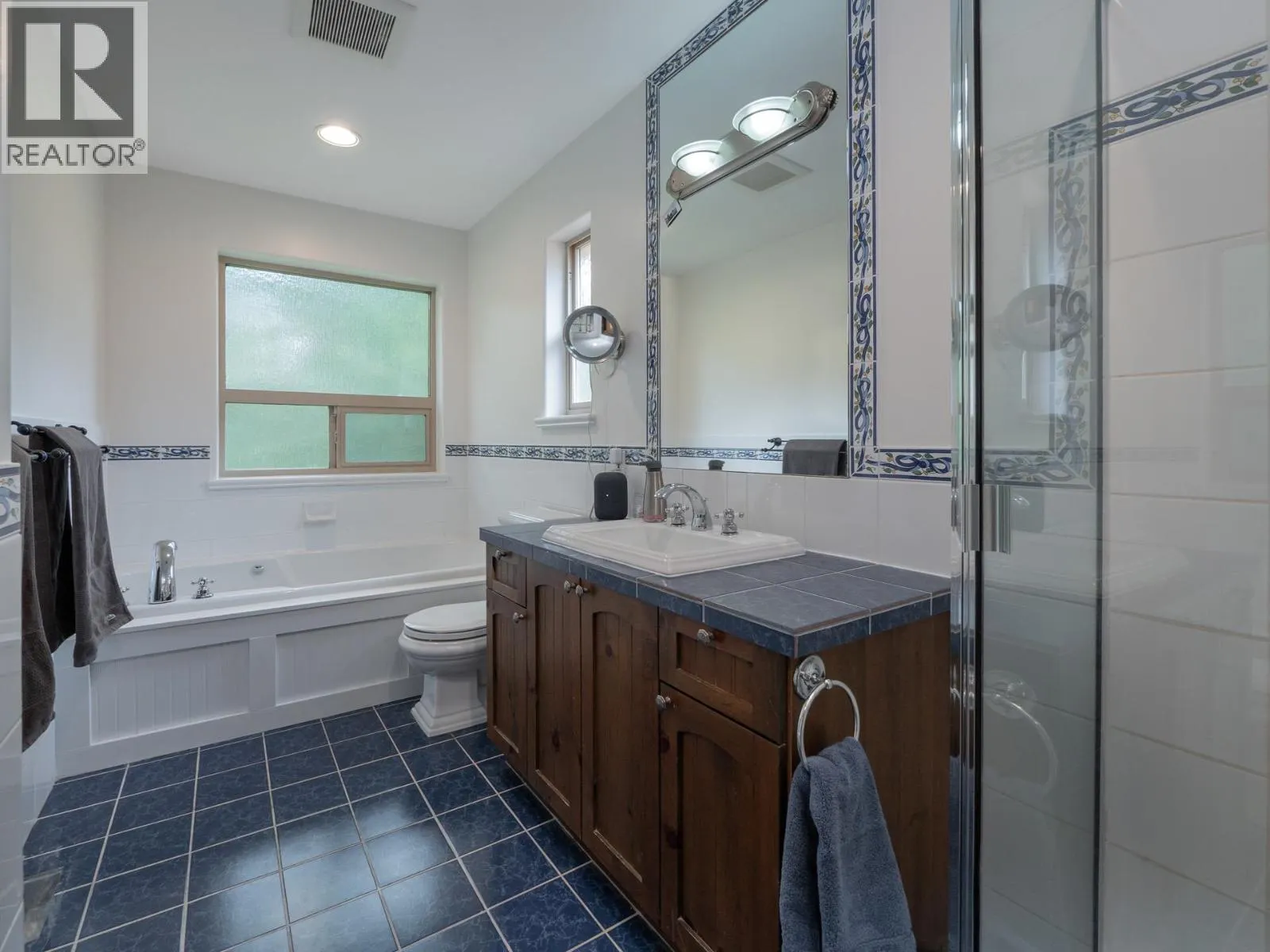 5836 MARINE WAY
