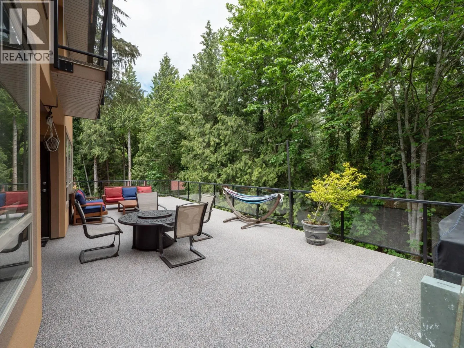 5836 MARINE WAY
