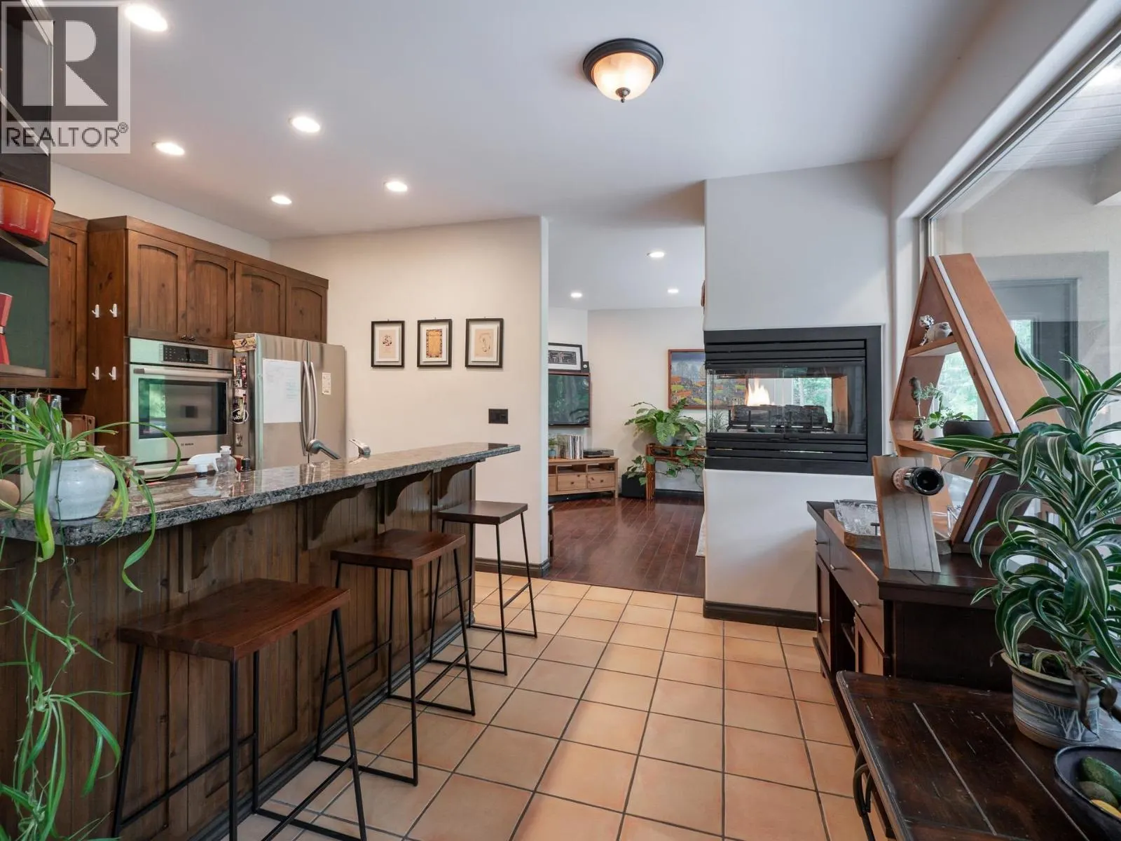 5836 MARINE WAY