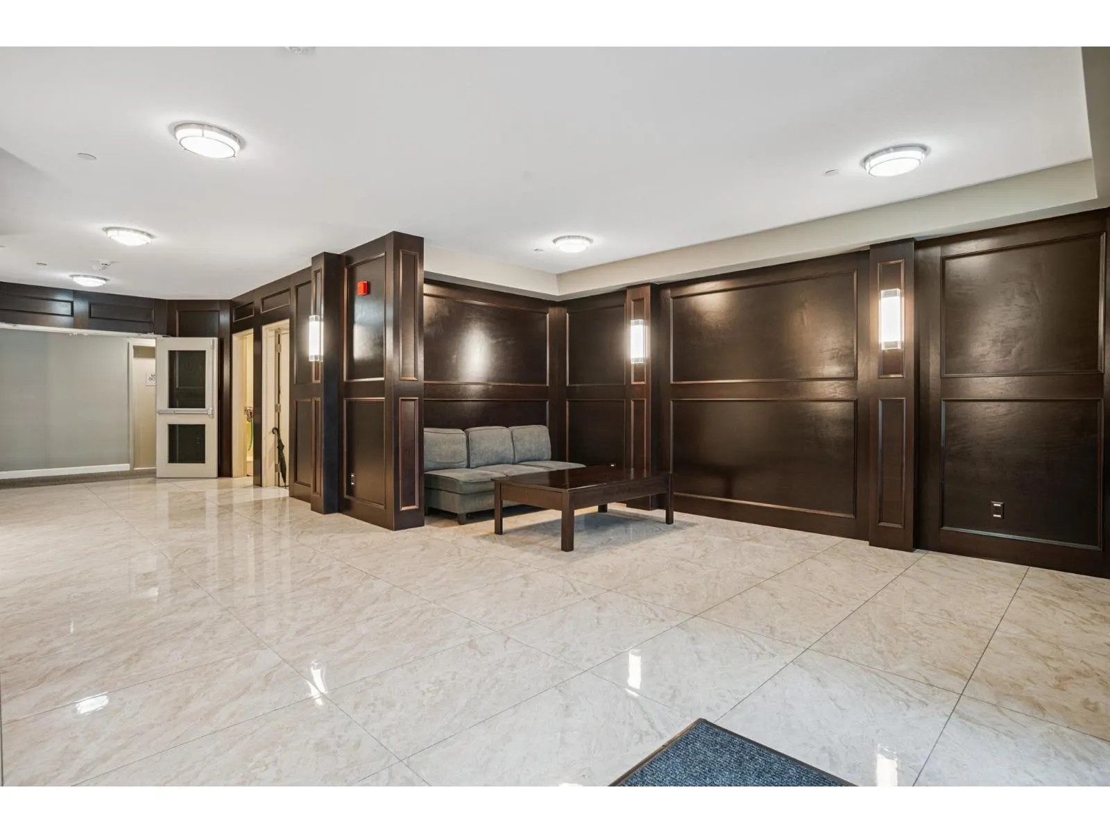610 8561 203A AVENUE