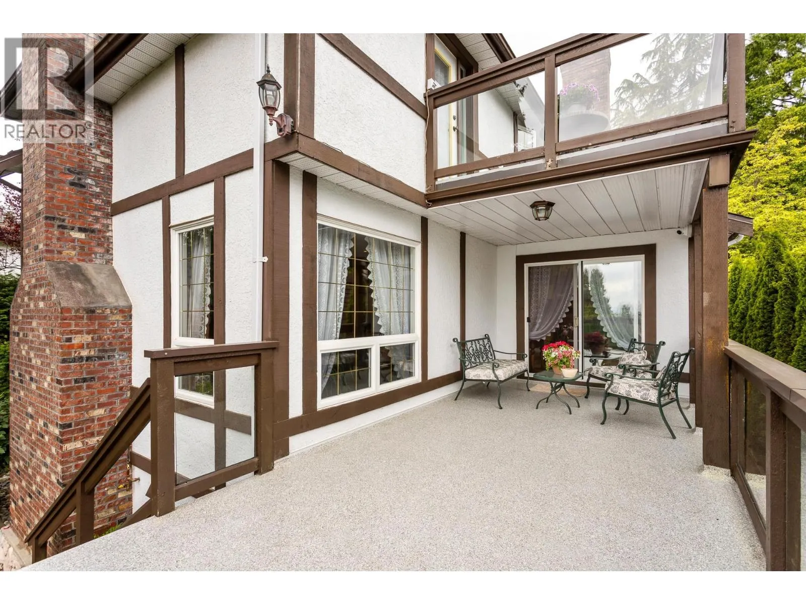 2953 ADMIRAL COURT