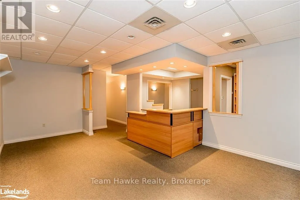 203 - 240 PENETANGUISHENE ROAD, #203