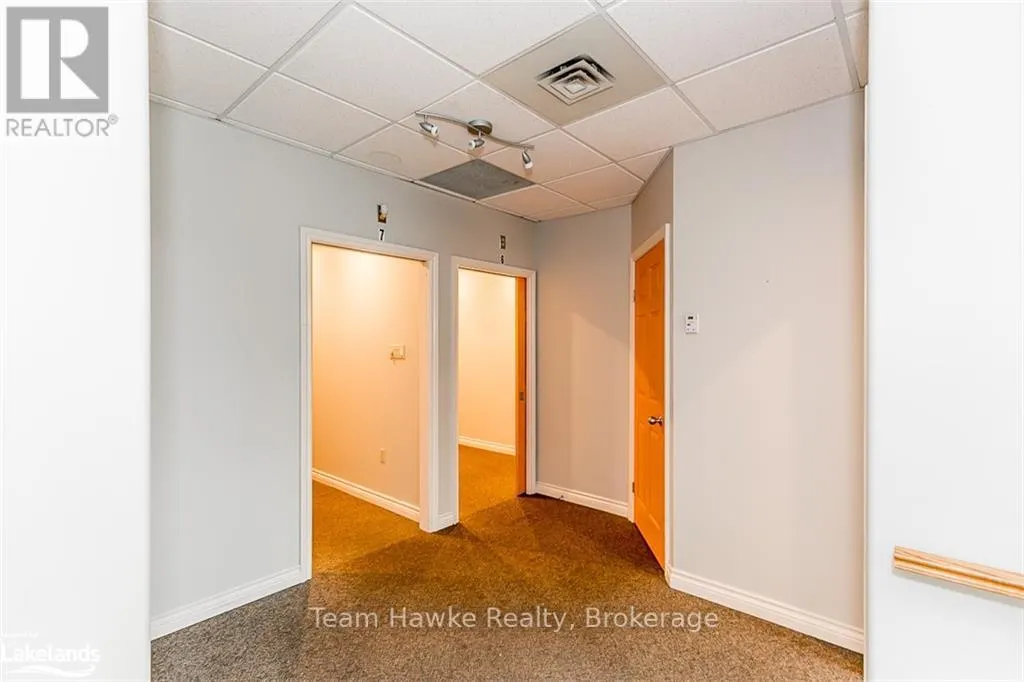 203 - 240 PENETANGUISHENE ROAD, #203