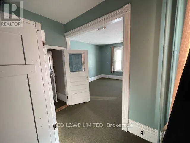 39 A POYNTZ STREET