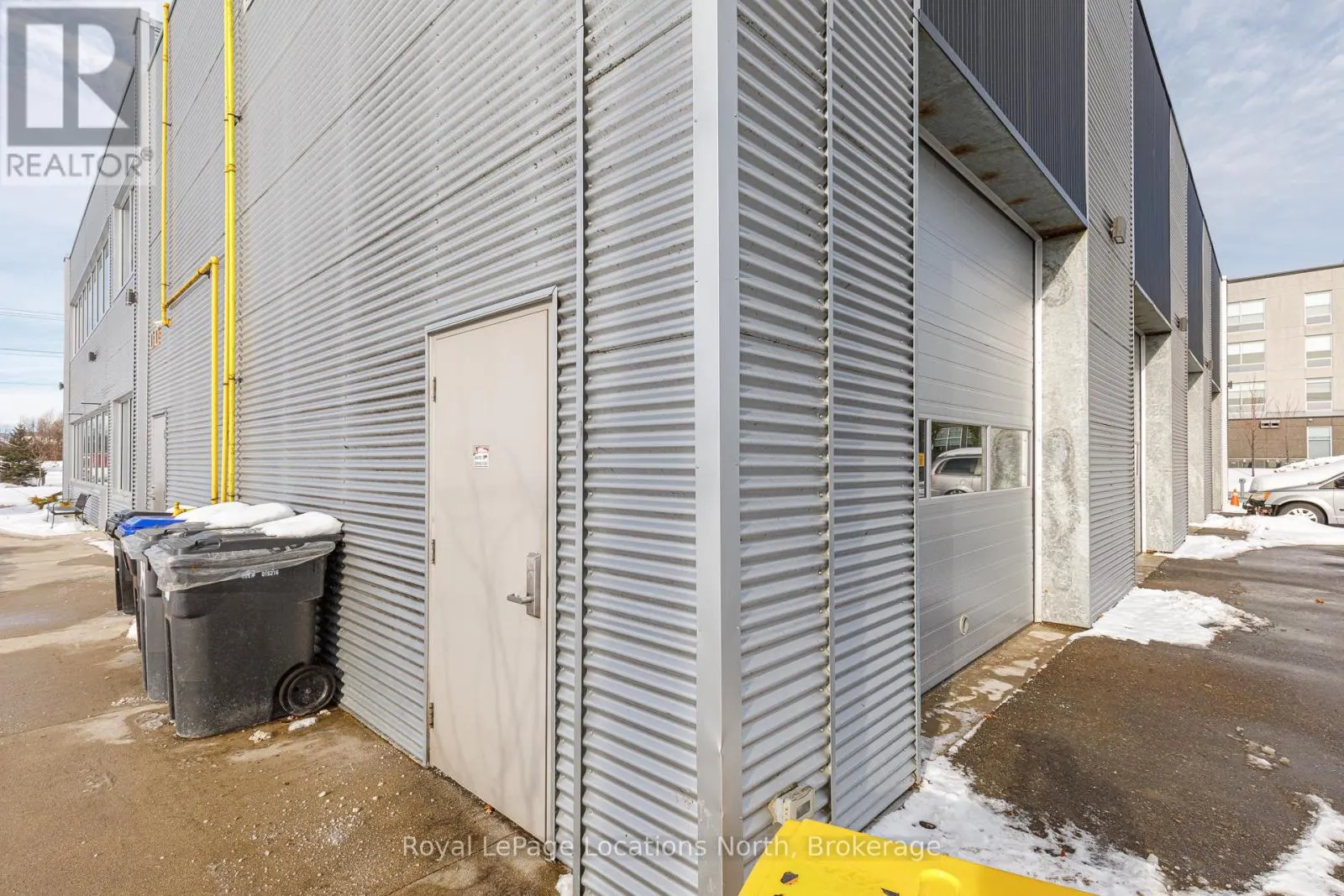 100 - 245 RAGLAN STREET E, #100