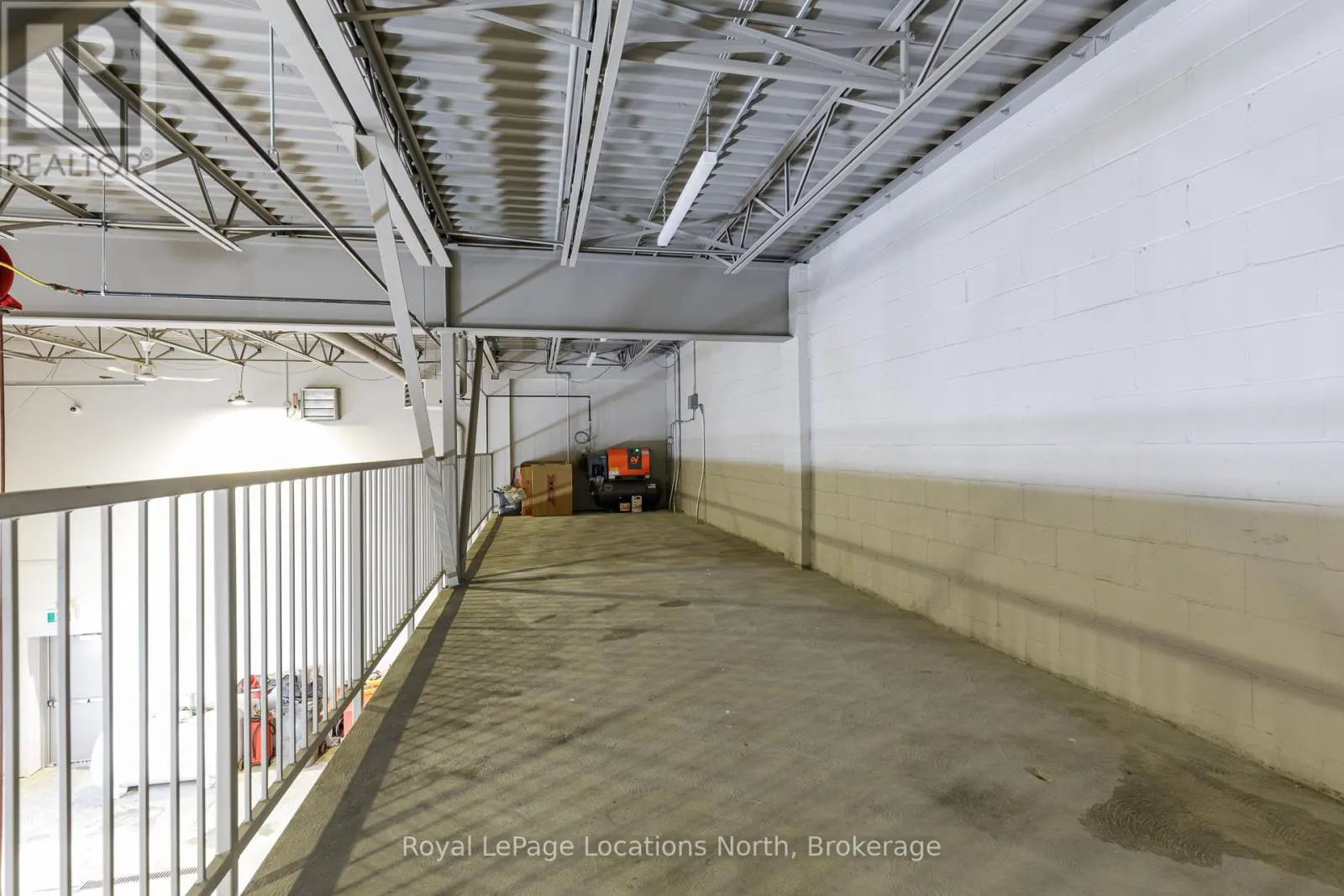 100 - 245 RAGLAN STREET E, #100