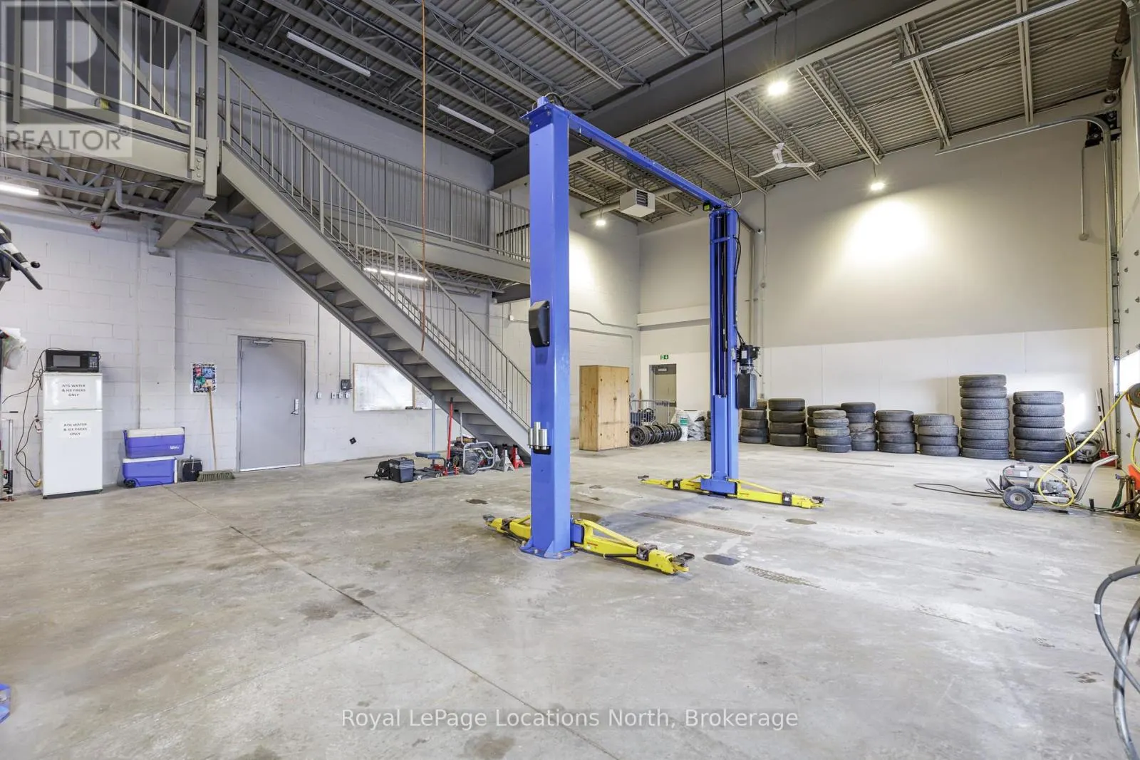 100 - 245 RAGLAN STREET E, #100