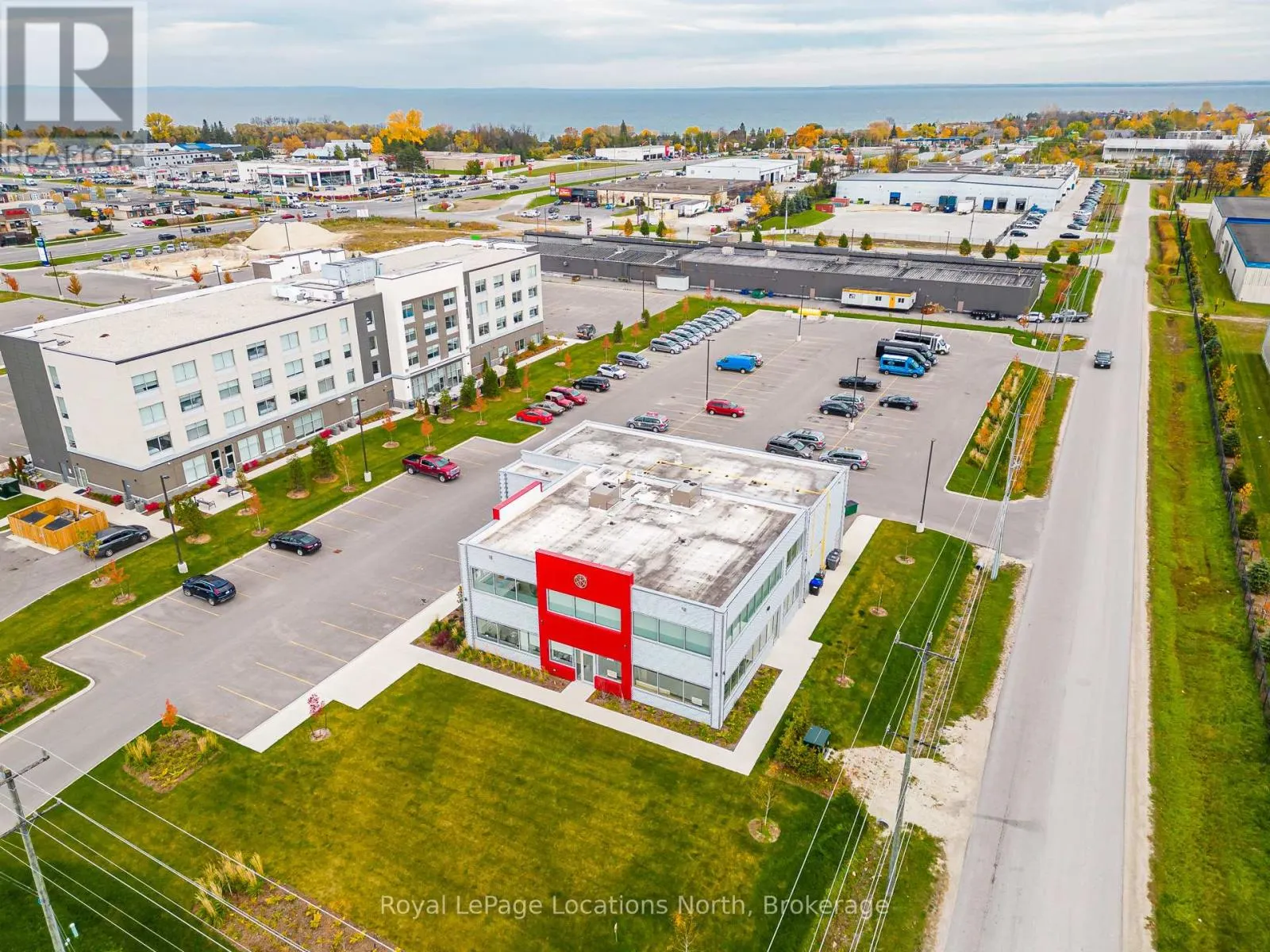100 - 245 RAGLAN STREET E, #100