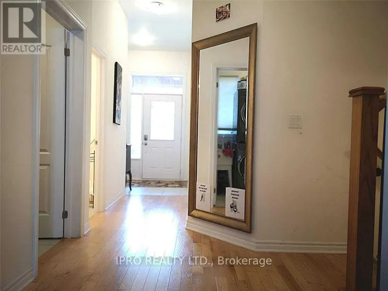 18 FARWELL AVENUE