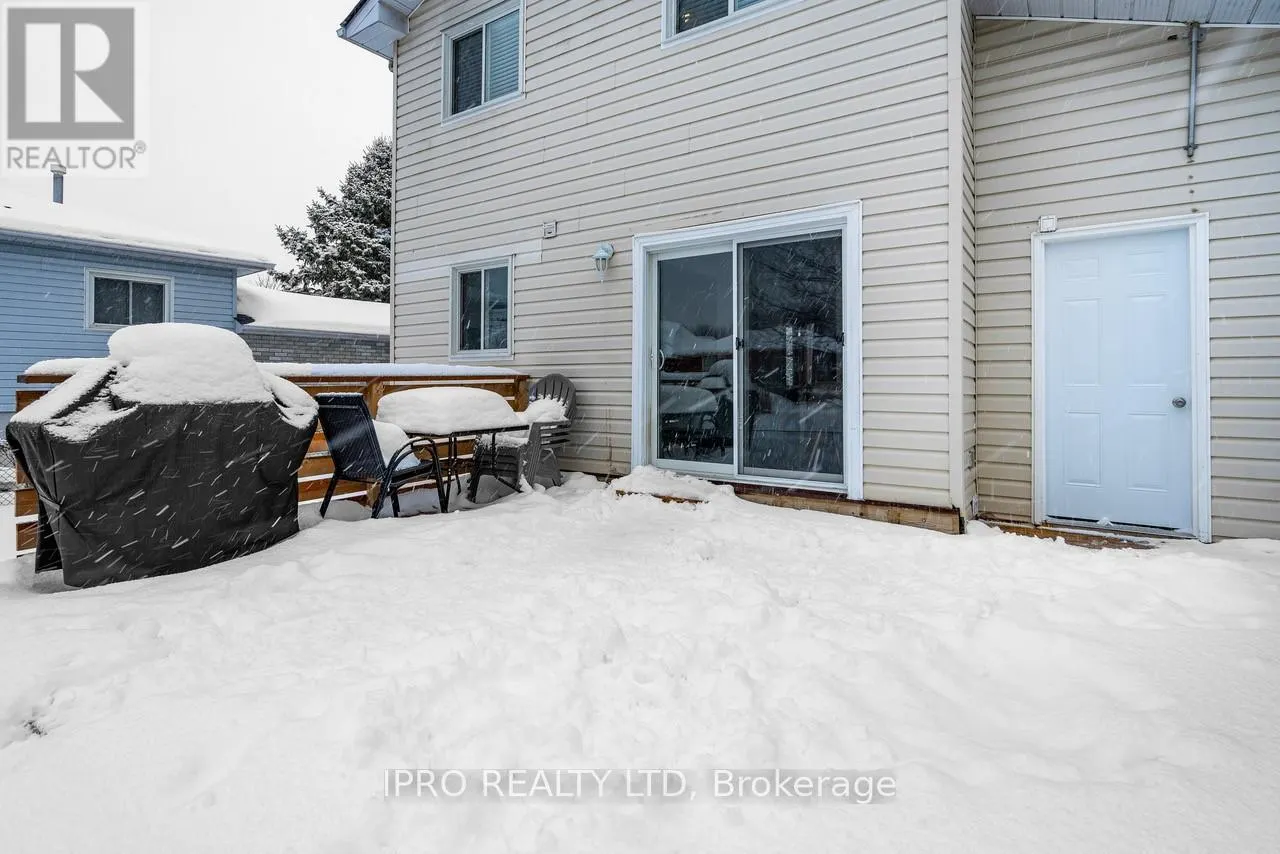 19 REID CRESCENT