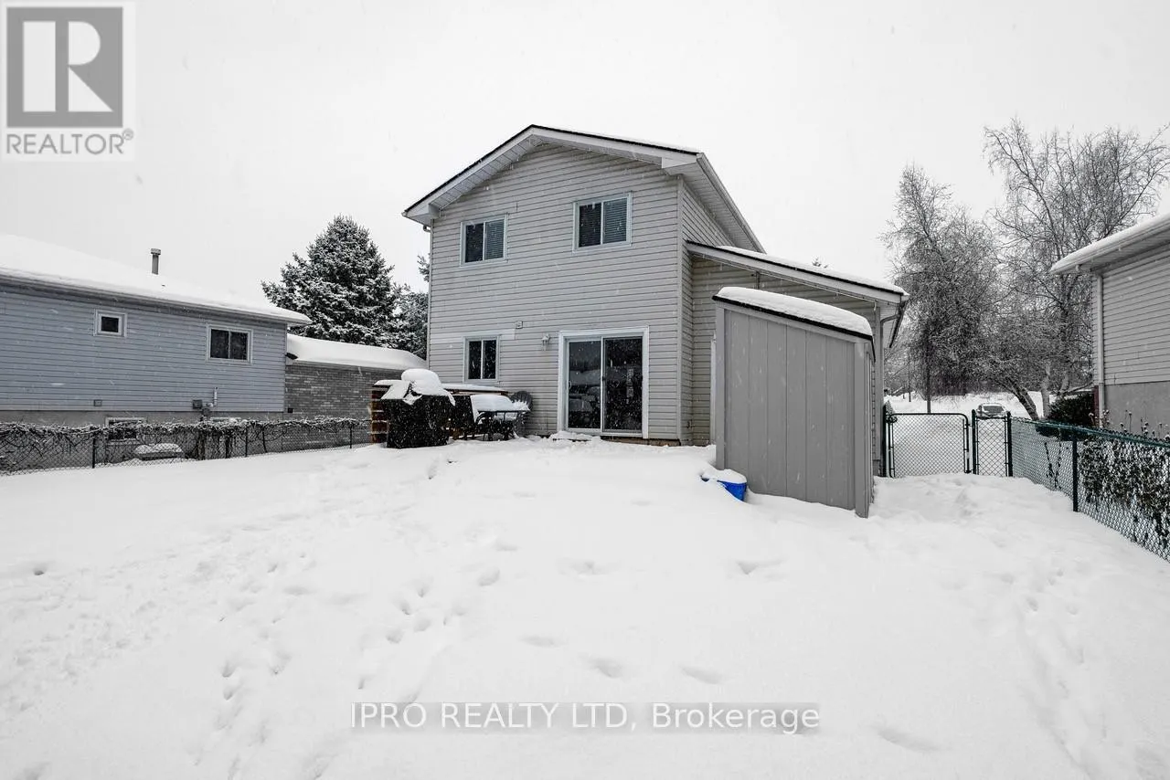 19 REID CRESCENT