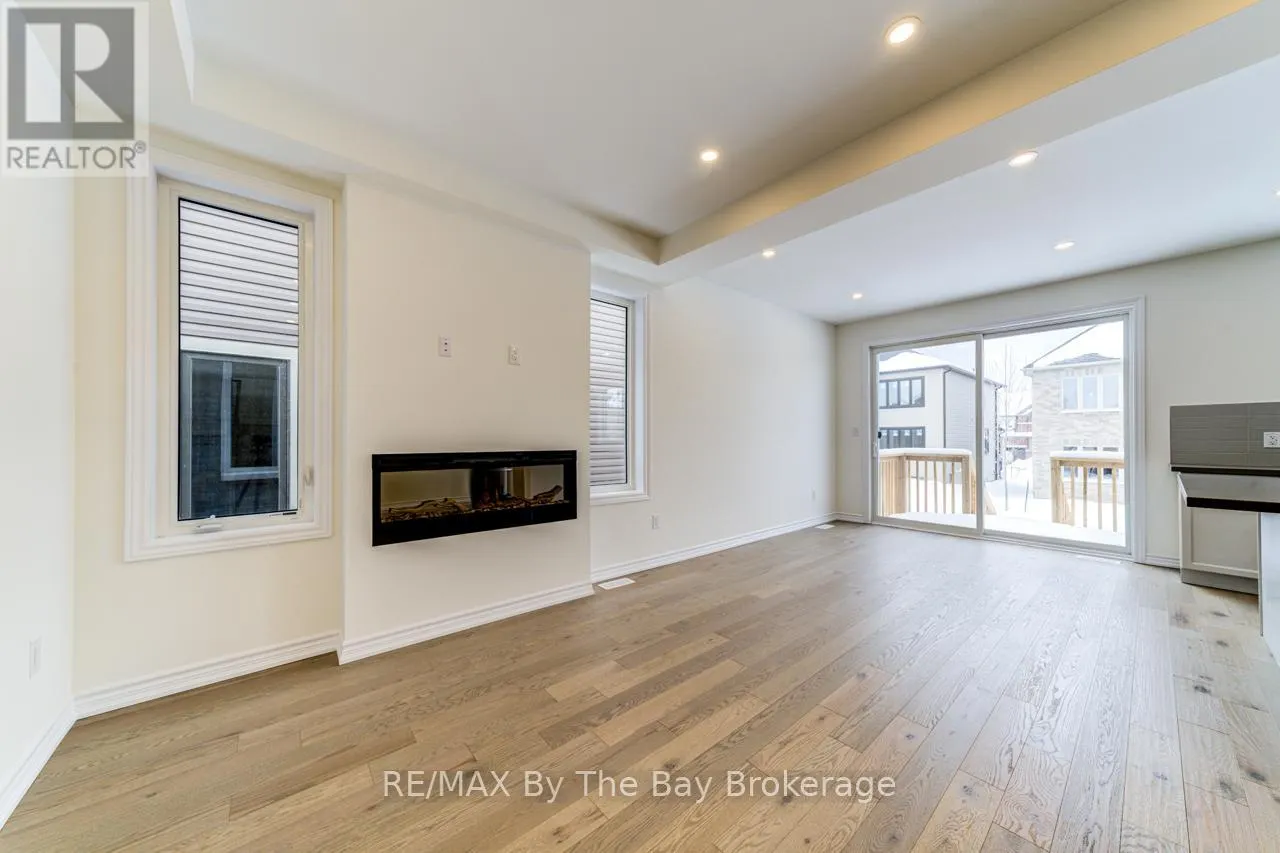 15 SUN VALLEY AVENUE