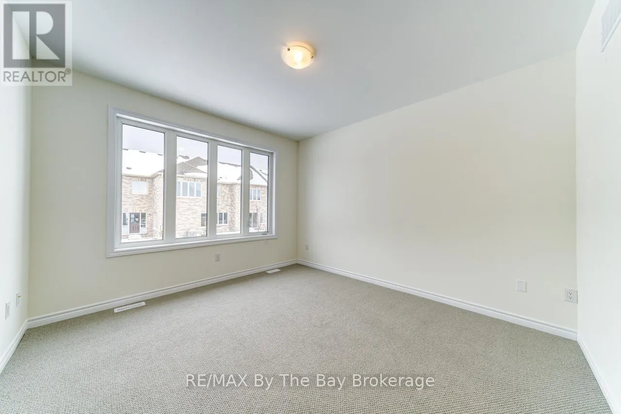 15 SUN VALLEY AVENUE